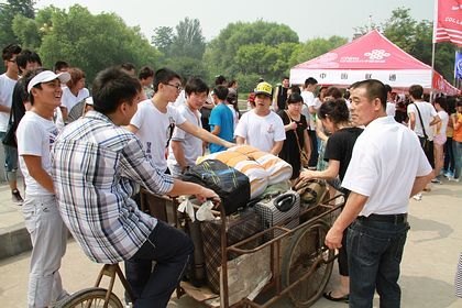 ������ѧϲӭ2012������