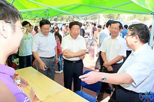 8600������ͬѧ��Ϊ�ô���