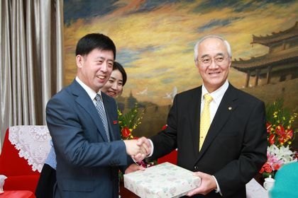 ������������Ѻ�˼���о���������ʽ¡�ؾ���