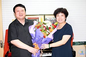 ��ʦ��ǰϦѧУ�쵼�߷ò��ֽ�ʦ
