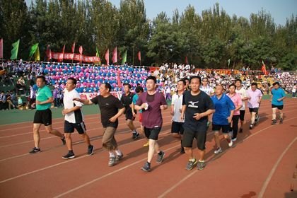 ������ѧ2012�������˶����¡�ؾ���